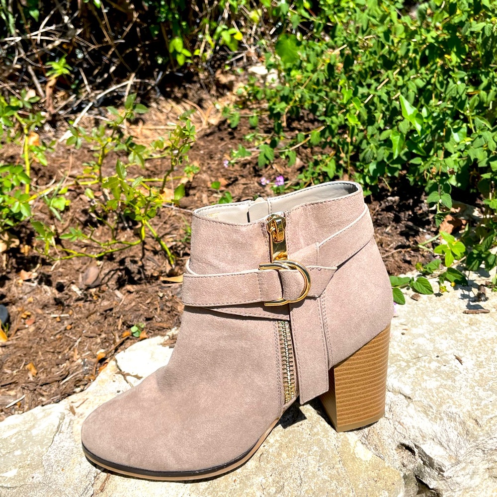 Apt. 9 Dynamic Comfort, Taupe Booties,Size 10 - image 3